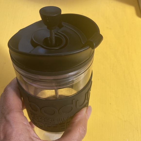 Bodum fresh brewed coffee/ tea. Made in Portugal. - Picture 3 of 4